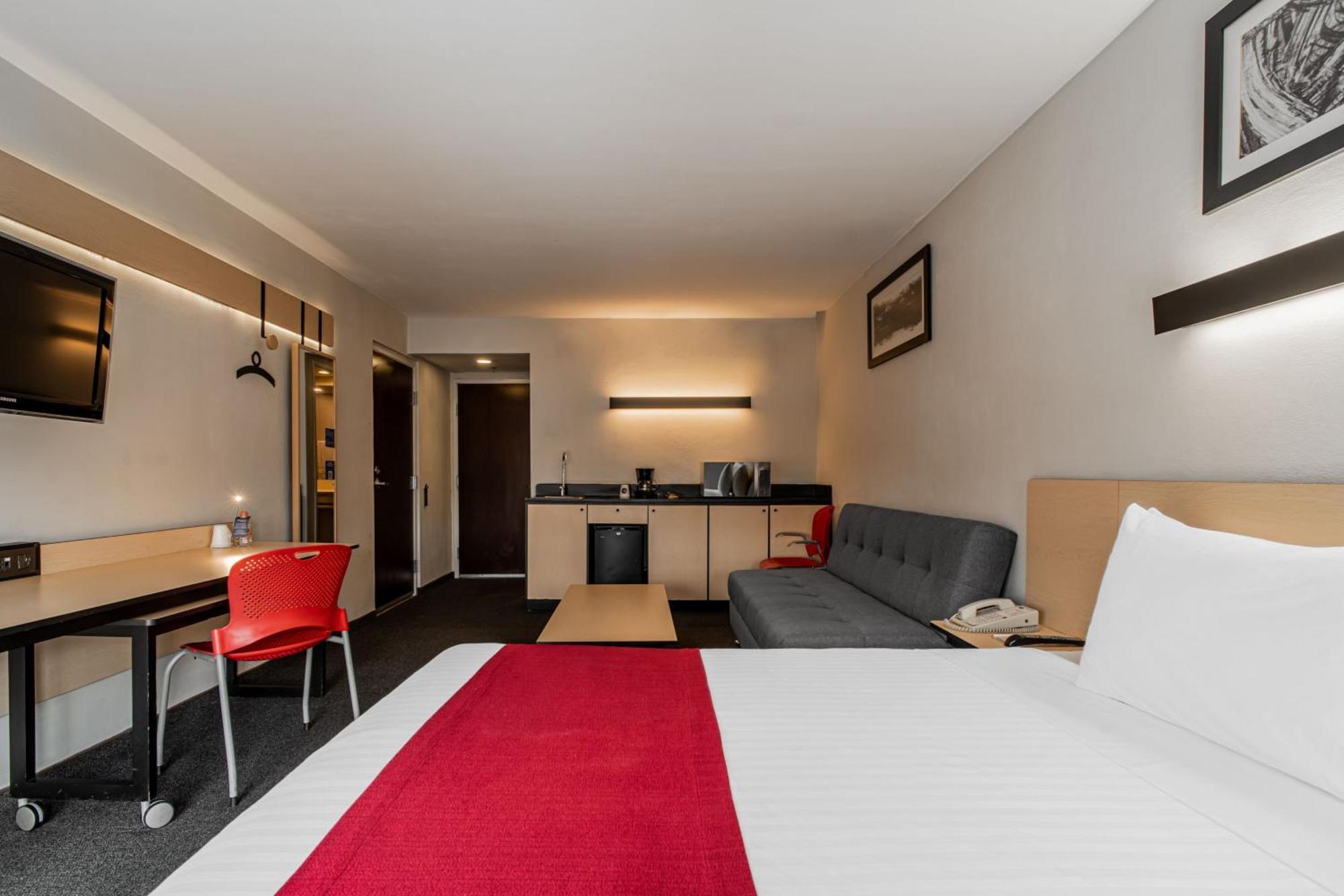 City Express By Marriott Queretaro Jurica Eksteriør billede